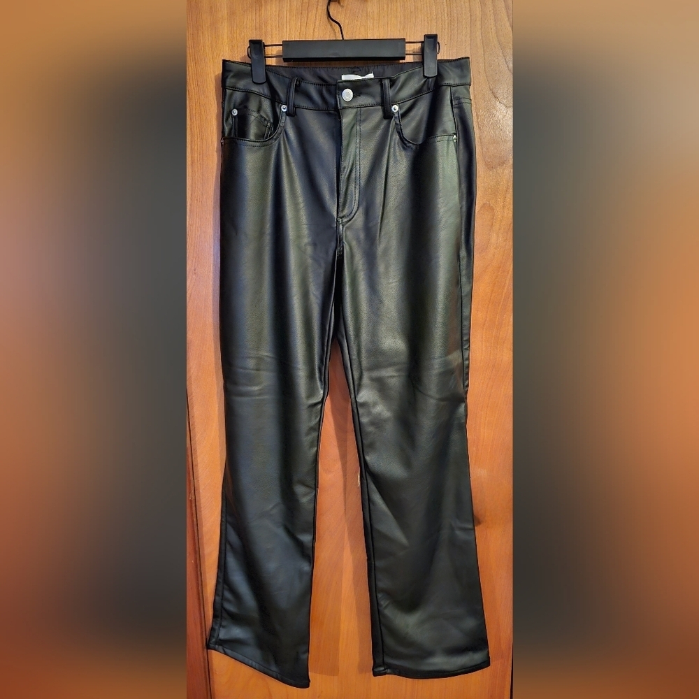 Boutique Faux Leather Straight-Leg Pants - NWT | Elevated Minimal | Black